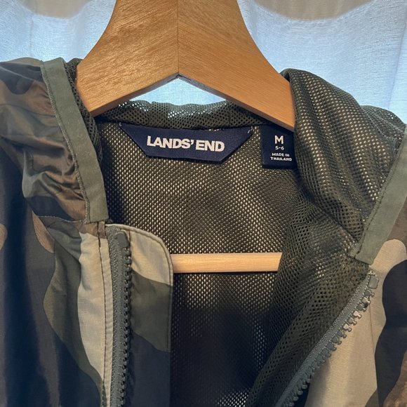 NWOT Lands' End windbreaker, size M, 5-6 yo. - Picture 3 of 3